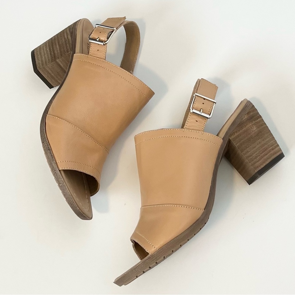 Sophia Milano tan leather mule clogs Open toe heels Sling back heeled sandals - Picture 2 of 9